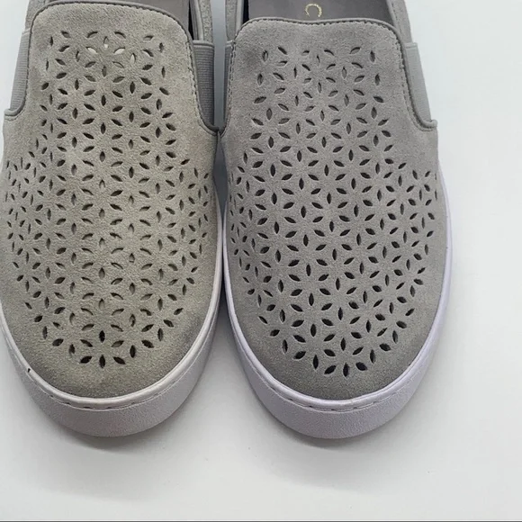 MAXSOLD Vionic Kani Grey Slip-On Walking Shoes, 7.5M US - Picture 14 of 14